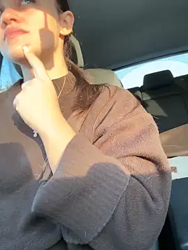 Snapshot of AngelinaTeller chatting on October 5, 2025, 2:02 am AngelinaTeller online show from October 5, 2025, 2:02 am