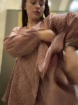 Snapshot of AngelinaTeller chatting on March 6, 2025, 5:03 am AngelinaTeller online show from March 6, 2025, 5:03 am