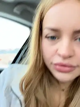 Snapshot of AngelinaTeller chatting on February 17, 2025, 1:25 am AngelinaTeller online show from February 17, 2025, 1:25 am