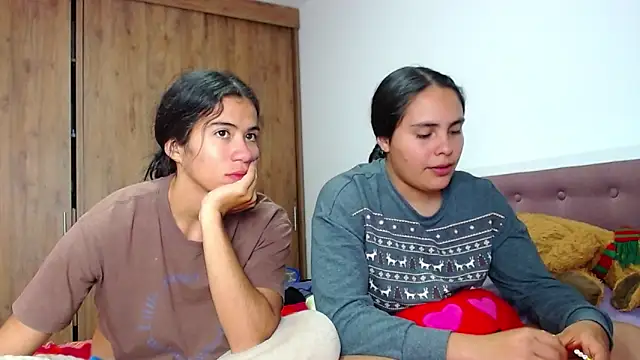 CleoAndAshley online show from March 11, 2025, 3:25 am