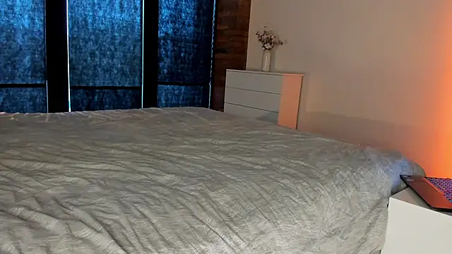 Snapshot of Rachel_Rey chatting on October 28, 2025, 8:57 am Rachel Rey online show from October 28, 2025, 8:57 am