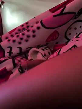 Snapshot of Sschas chatting on October 17, 2025, 2:30 pm Sschas online show from October 17, 2025, 2:30 pm