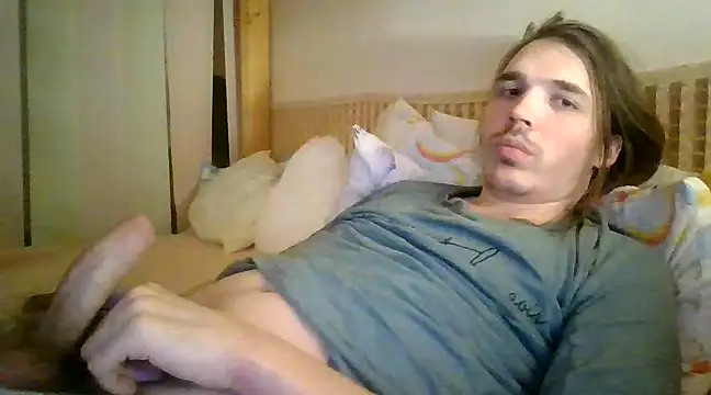 Snapshot of Davideksexy chatting on January 16, 2025, 6:37 pm Davideksexy online show from January 16, 2025, 6:37 pm