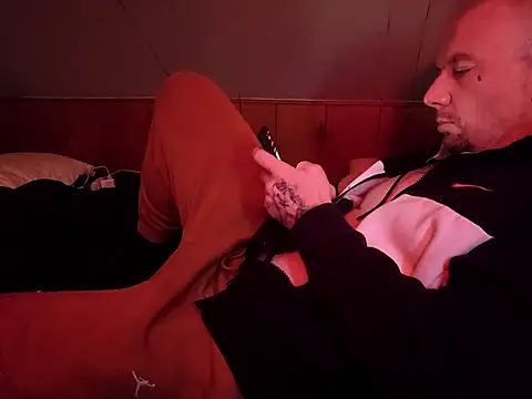 Snapshot of nicedicknicetats chatting on October 3, 2025, 12:28 pm nicedicknicetats online show from October 3, 2025, 12:28 pm