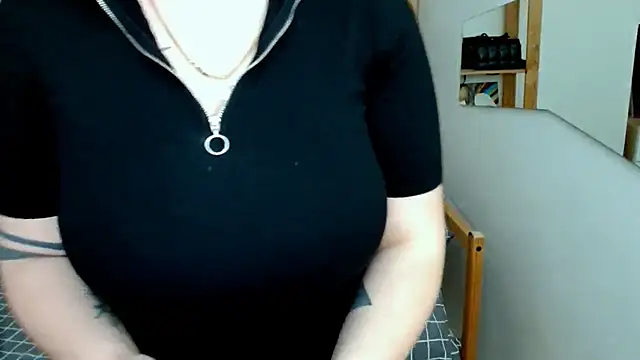 leila beayte  online show from March 12, 2025, 5:49 pm