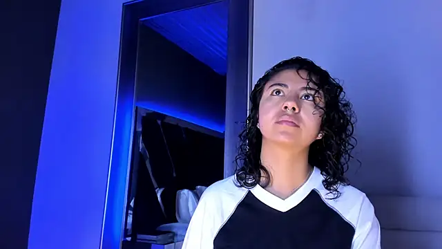 Snapshot of Amareto_ chatting on September 18, 2025, 1:14 pm Amareto  online show from September 18, 2025, 1:14 pm