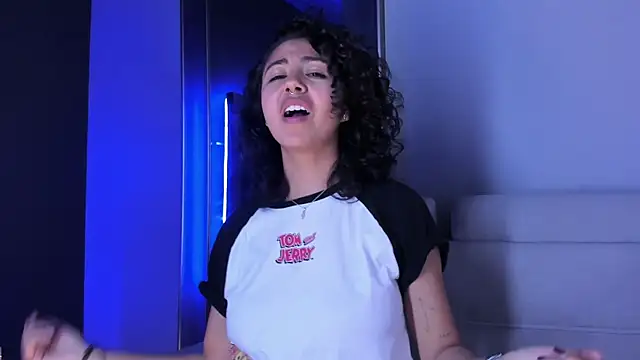 Snapshot of Amareto_ chatting on September 22, 2025, 1:17 pm Amareto  online show from September 22, 2025, 1:17 pm