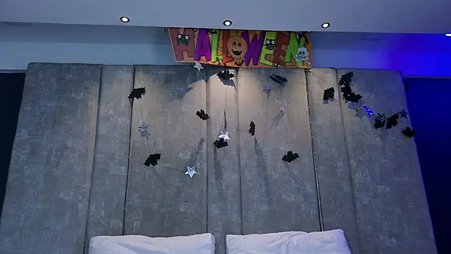 Snapshot of Amareto_ chatting on October 25, 2025, 10:47 am Amareto  online show from October 25, 2025, 10:47 am