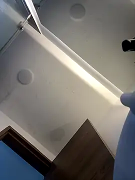 Amareto  online show from December 21, 2025, 11:12 am