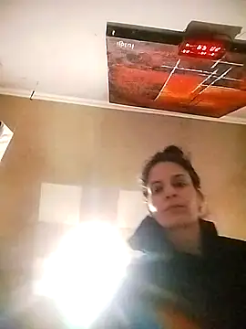 Snapshot of Amyrayya chatting on March 20, 2025, 7:03 am Amyrayya online show from March 20, 2025, 7:03 am