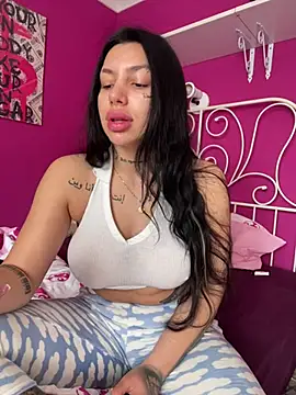 sexynalaa online show from March 19, 2025, 11:28 am