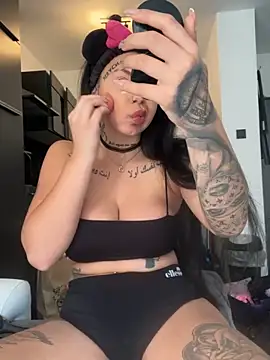 sexynalaa online show from December 2, 2024, 11:29 am