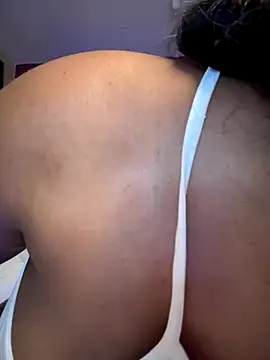 Snapshot of SSEXYBUBBLEBUTT101 chatting on October 3, 2025, 11:56 am SSEXYBUBBLEBUTT101 online show from October 3, 2025, 11:56 am