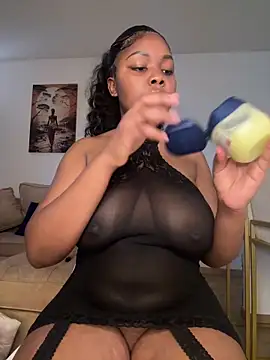 SSEXYBUBBLEBUTT101 online show from January 30, 2025, 8:43 am