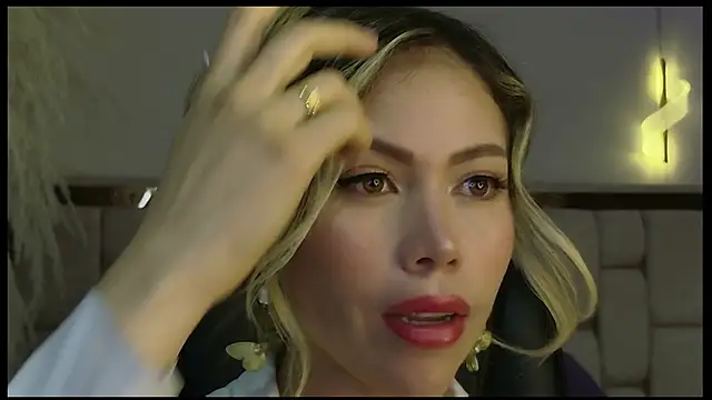 Ammy Castro online show from March 16, 2026, 10:34 pm