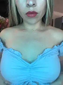 Ammy Castro online show from February 17, 2025, 5:23 pm