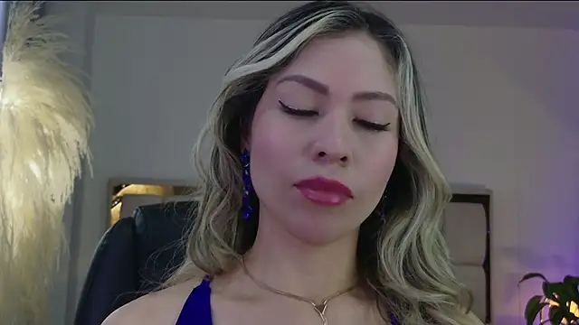 Snapshot of Ammy_Castro chatting on November 13, 2025, 9:30 pm Ammy Castro online show from November 13, 2025, 9:30 pm