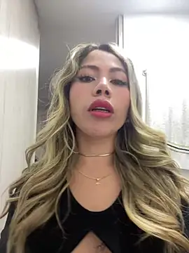 Snapshot of Ammy_Castro chatting on February 27, 2026, 10:09 pm Ammy Castro online show from February 27, 2026, 10:09 pm