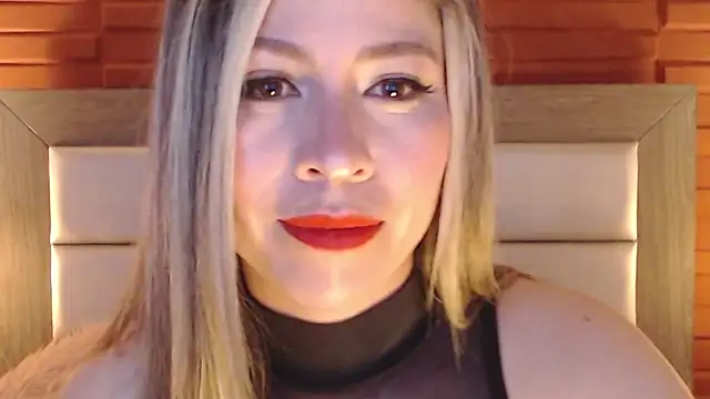 Ammy Castro online show from February 28, 2025, 8:50 pm
