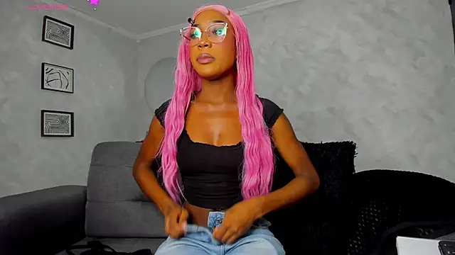 deyy madissonn online show from March 4, 2026, 7:32 pm