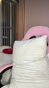 Snapshot of Victoria-And1 chatting on October 25, 2025, 1:27 am Victoria-And1 online show from October 25, 2025, 1:27 am