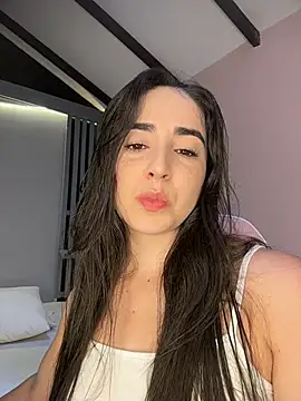 Victoria-And1 online show from March 4, 2026, 1:35 am