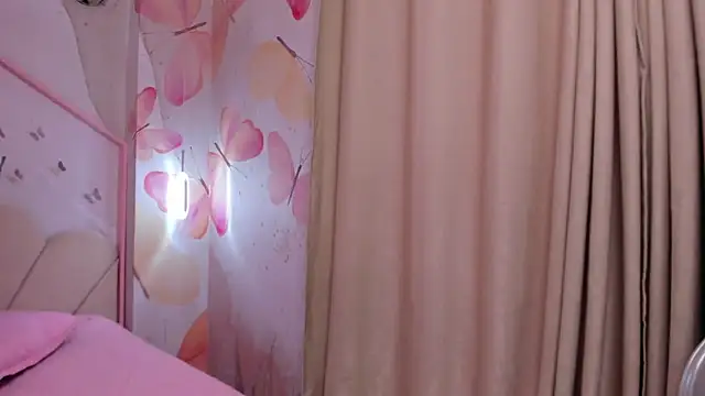 Arianna bigboobs  online show from March 20, 2025, 5:36 pm