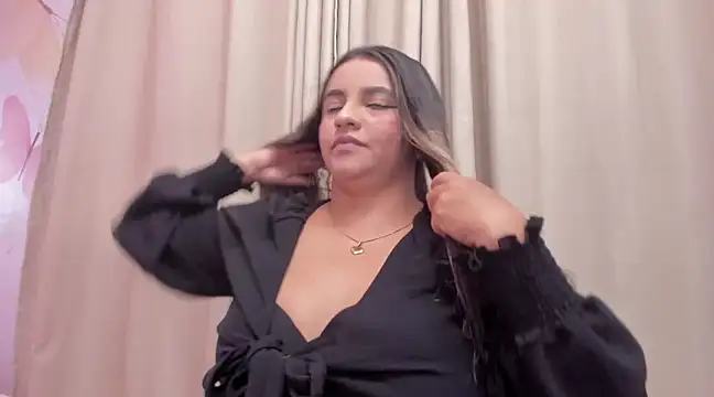 Arianna bigboobs  online show from March 3, 2025, 11:00 am