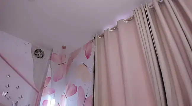 Arianna bigboobs  online show from February 26, 2025, 5:42 pm