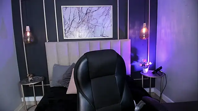 Snapshot of kira_moon__ chatting on September 25, 2025, 9:10 pm kira moon   online show from September 25, 2025, 9:10 pm