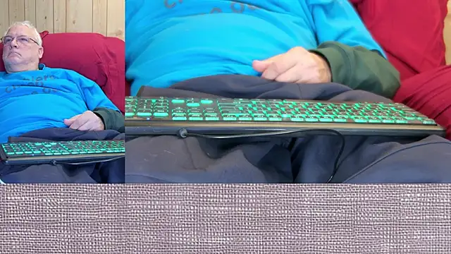 ButtCrackShowing-OOPS online show from March 4, 2026, 1:57 am