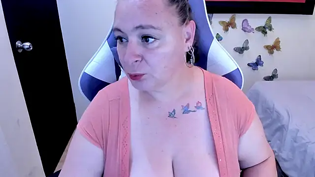 Snapshot of MIILLA_1 chatting on March 8, 2025, 9:08 pm MIILLA 1 online show from March 8, 2025, 9:08 pm