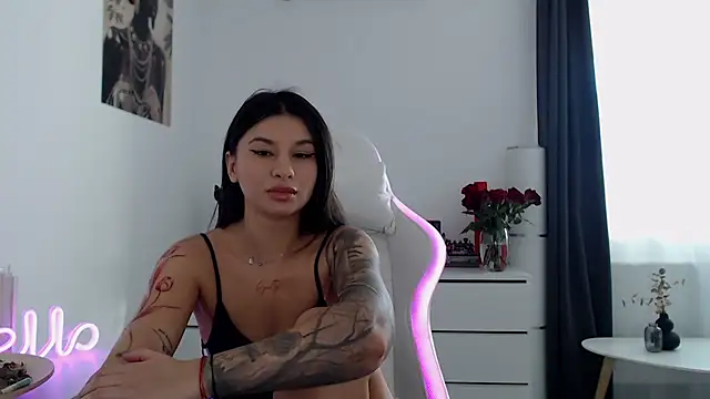 Snapshot of Simply_the_best chatting on October 11, 2025, 2:40 pm Simply the best online show from October 11, 2025, 2:40 pm