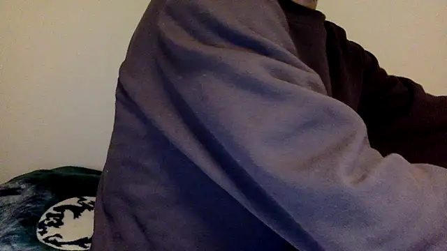 Snapshot of molozeb chatting on December 4, 2025, 4:28 pm molozeb online show from December 4, 2025, 4:28 pm