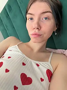 Lisaaa Alisa online show from March 11, 2026, 3:55 am