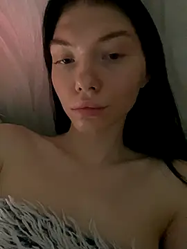 Lisaaa Alisa online show from October 6, 2025, 10:10 pm