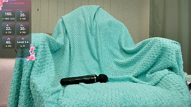 oliviiaa online show from January 16, 2026, 12:14 am