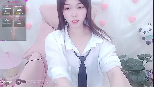 Hot-Coco online show from December 10, 2024, 2:06 pm