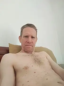 Blondinet92 online show from May 20, 2026, 11:07 am