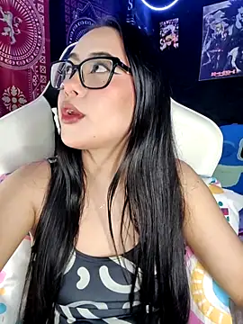Janna mnt online show from April 19, 2026, 3:18 am
