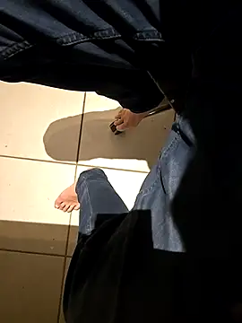 Snapshot of Lorent6969 chatting on November 24, 2025, 8:03 am Lorent6969 online show from November 24, 2025, 8:03 am