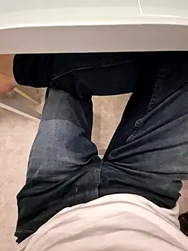 Snapshot of Lorent6969 chatting on October 25, 2025, 8:20 pm Lorent6969 online show from October 25, 2025, 8:20 pm