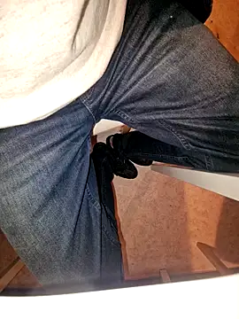 Snapshot of Lorent6969 chatting on October 20, 2025, 6:30 pm Lorent6969 online show from October 20, 2025, 6:30 pm