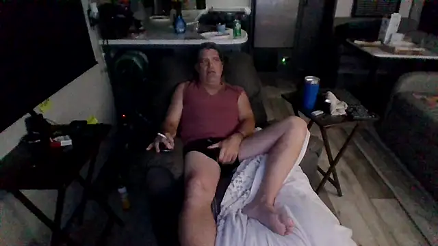 lateniter online show from April 6, 2026, 9:10 am