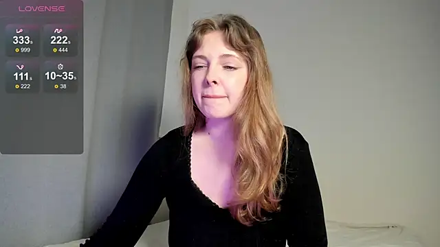Snapshot of mercedescutee chatting on January 22, 2025, 1:53 pm mercedescutee online show from January 22, 2025, 1:53 pm