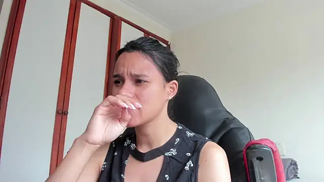 SamanthaWatson online show from March 15, 2025, 2:23 pm