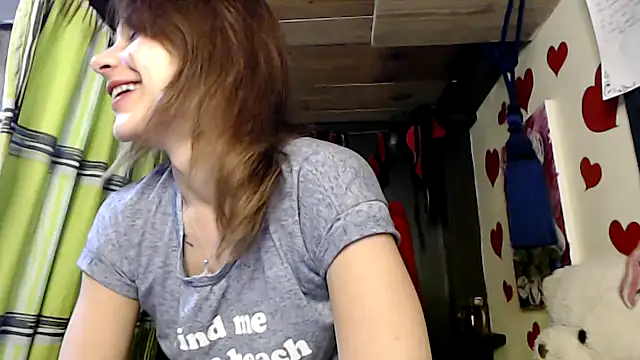 HarleyQuinn 69 online show from December 7, 2024, 6:21 pm