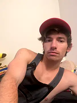 Snapshot of HeyDaddy92 chatting on October 22, 2025, 12:04 pm HeyDaddy92 online show from October 22, 2025, 12:04 pm