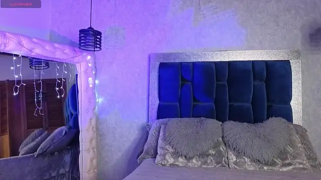 Snapshot of ashley_brend chatting on October 4, 2025, 9:38 pm ashley brend online show from October 4, 2025, 9:38 pm