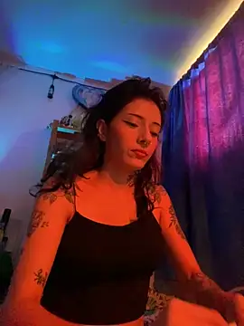 LiliJones  online show from December 4, 2025, 5:56 pm